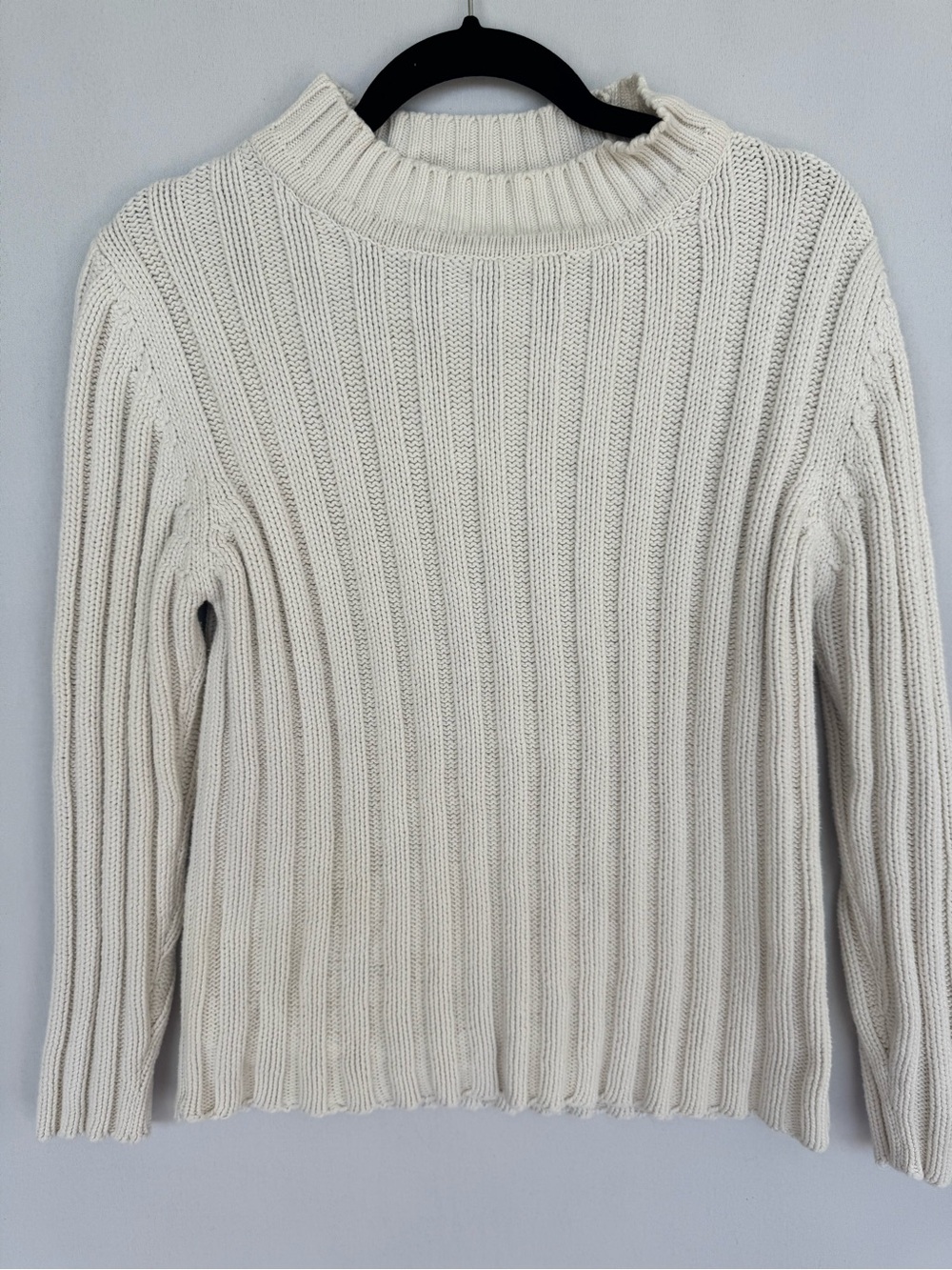 Vintage Women's Cream Ribbed Knit Sweater